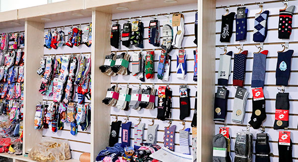 Zhuji Bolong Socks Co., Ltd ..