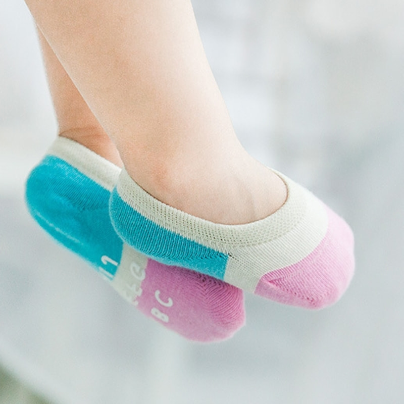 Fock per bambini invisibili in bocca invisibile, cotone sottile, calzini per bambini anti -slip, calzini per bambini, cotone pettinato Fock per bambini invisibili in bocca invisibile, cotone sottile, calzini per bambini anti -slip, calzini per bambini, cotone pettinato