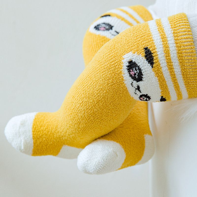 Calzini lunghi baby in stock autunno e inverno spessi velluto di corallo da uomo e calzini da ginocchio da uomo e da donna calzini lunghi